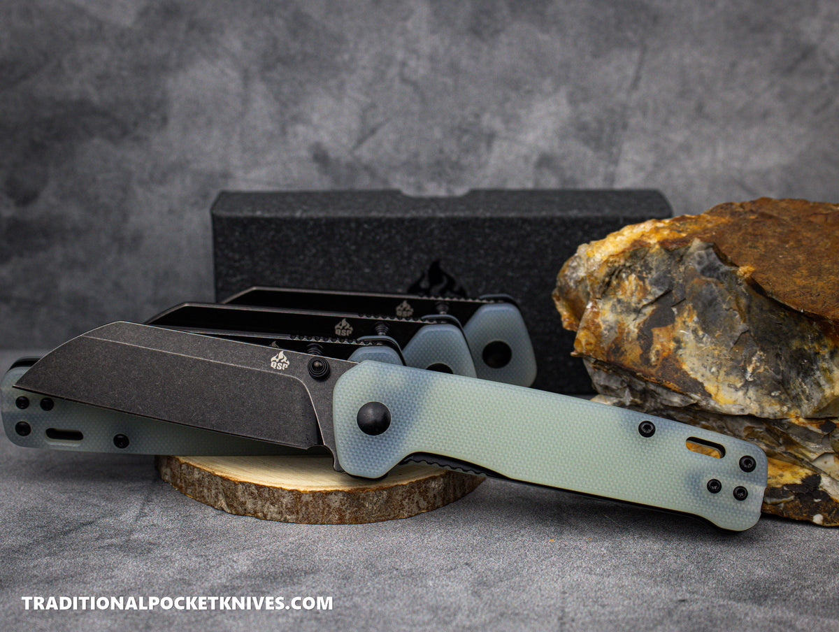 QSP Penguin Knife QS130-W Jade Green G10 D2 Steel