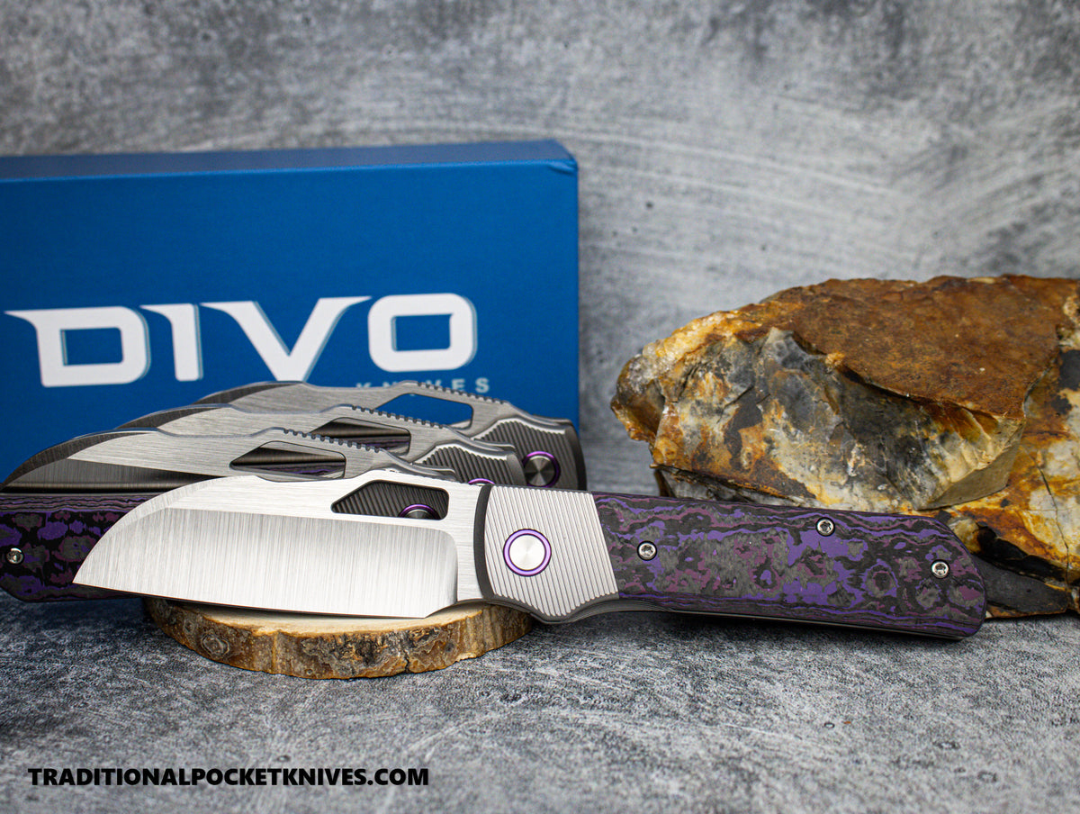 Divo Knives Stout V2: Righty - Fat Carbon Purple Haze / Belt Satin
