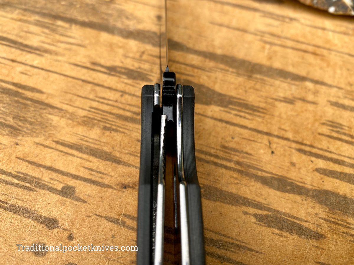 QSP Mamba Knife QS111-A2 Black Shredded Carbon Fiber Japanese VG10 Steel Black Satin Finish