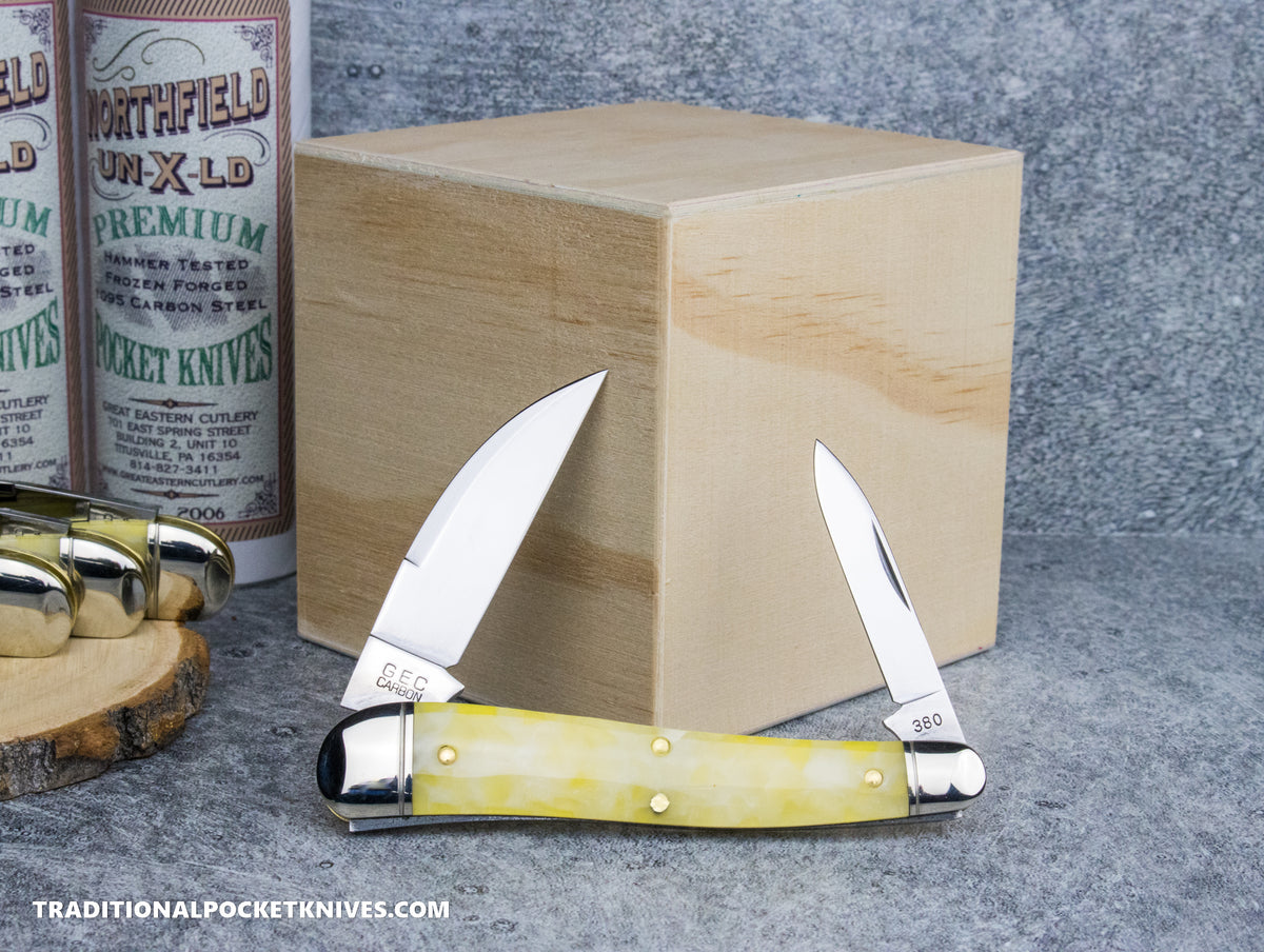 Great Eastern Cutlery #380225 Northfield UNXLD Campfire Whittler Yellow Snow Acrylic