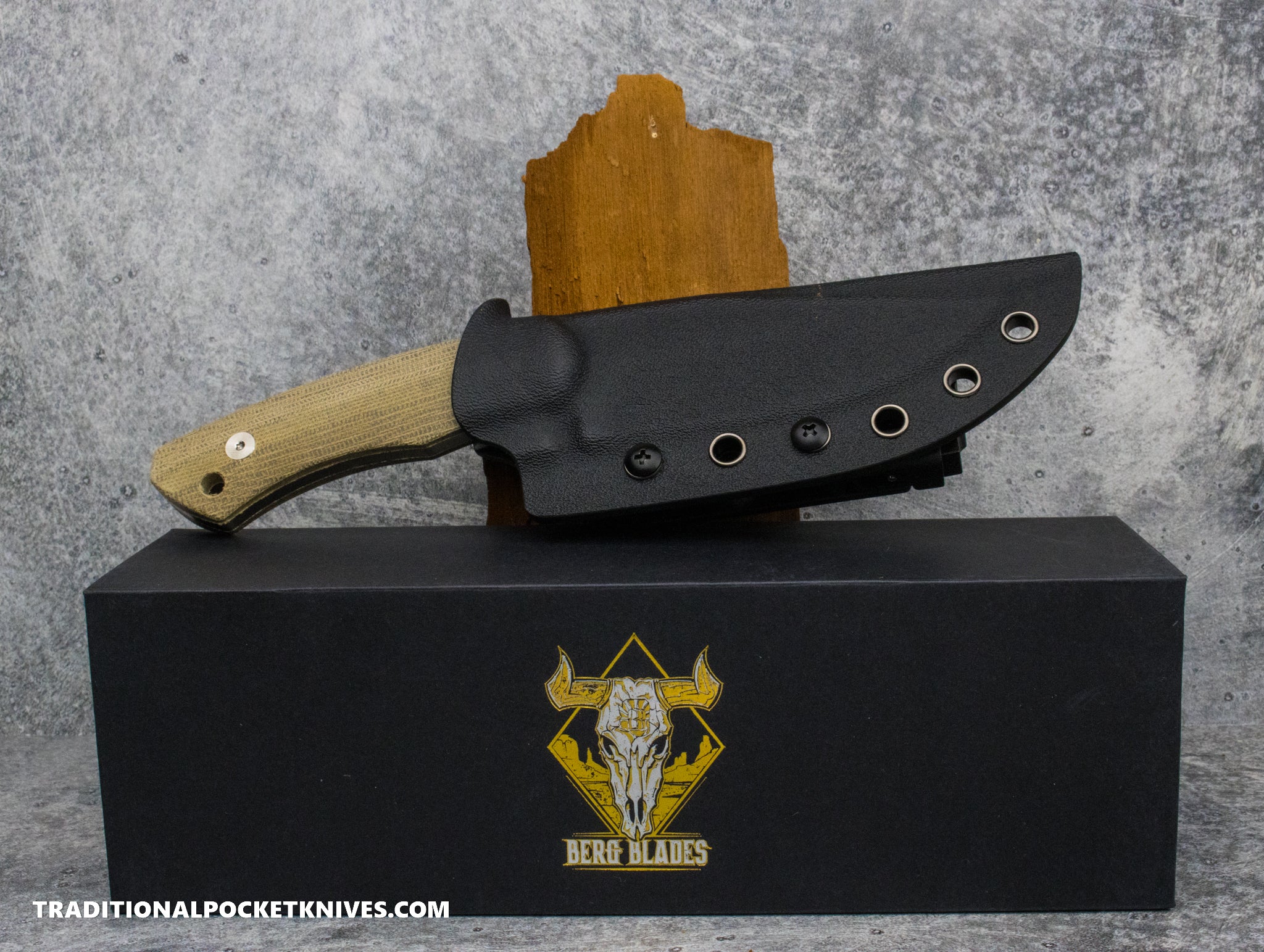 ●Blade オリジナル盤 OG ミドル BergBlades Alpha Fixed Blade Green Micarta Magnacut Satin / Kydex