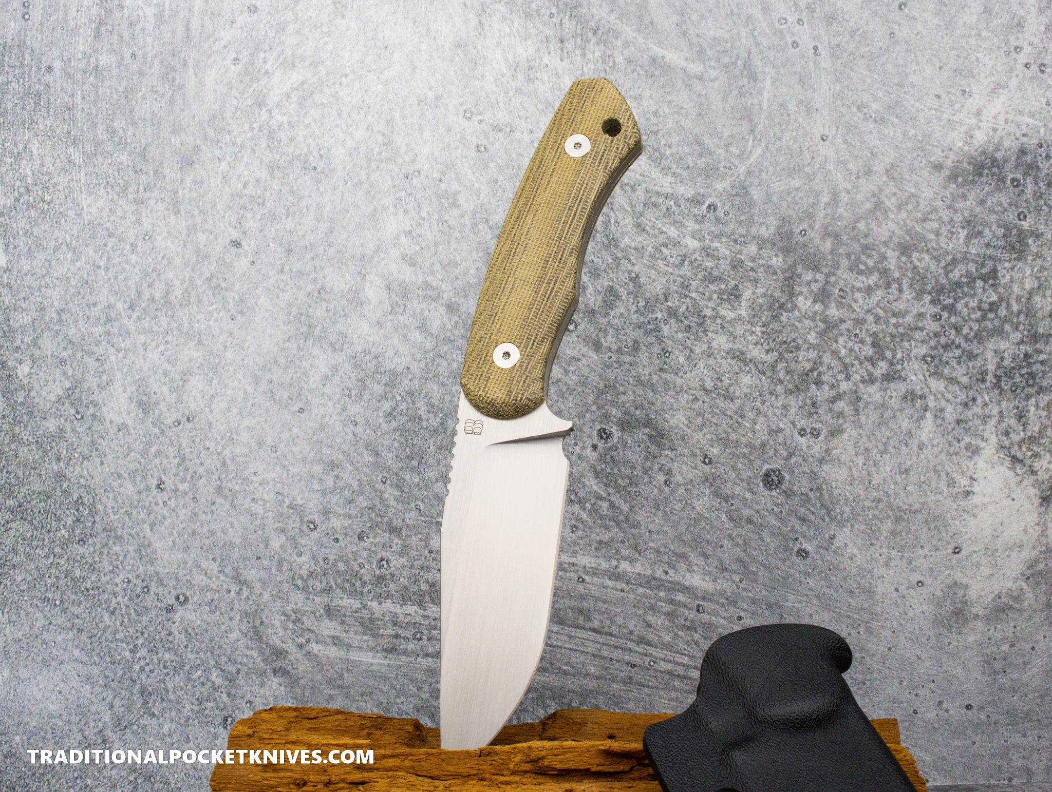 BergBlades Alpha Fixed Blade Green Micarta Magnacut Satin / Kydex