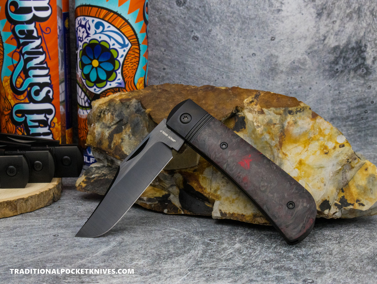 Jack Wolf Knives Benny&#39;s Clip Fat Carbon Dark Matter Red DLC