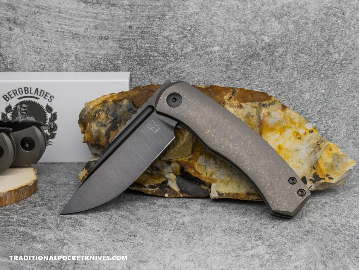 BergBlades Alpha Frame Lock Sandblast Stonewash Titanium DLC Magnacut