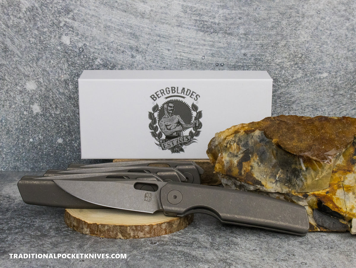 BergBlades Mini Sweeney Full Sandblast Stonewashed Titanium Sandblast Stonewashed Magnacut