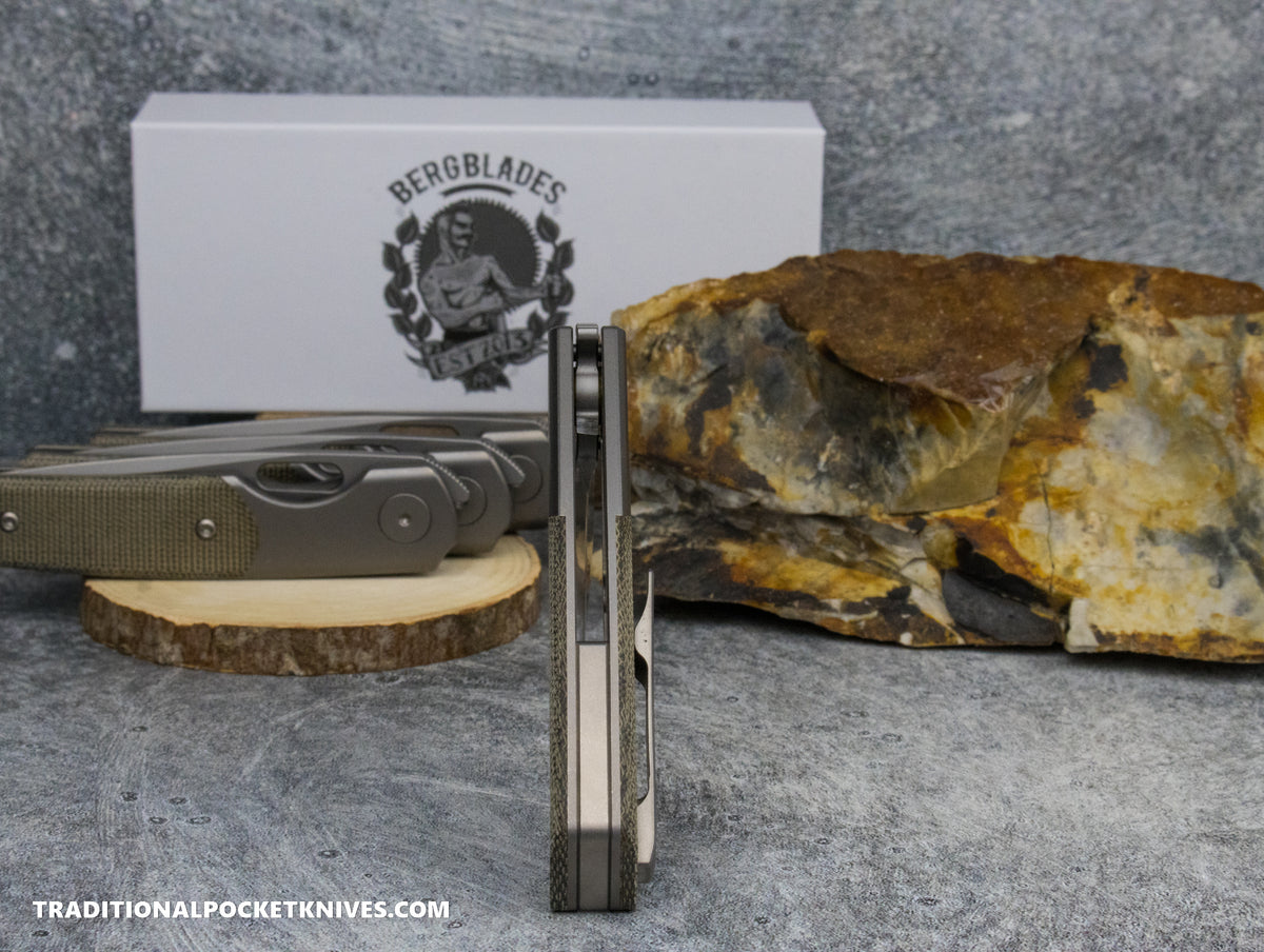 BergBlades Mini Sweeney Green Micarta Light Sandblast and Stonewashed Titanium Light Sandblast and Stonewashed Magnacut