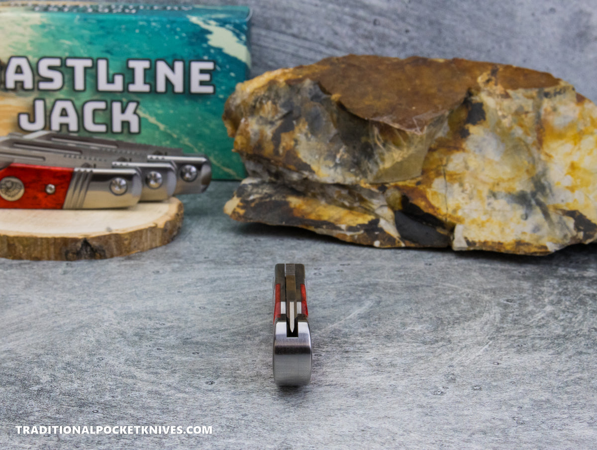 Coastline Jack: Indian Head Red Smooth Speckled Bone - Modified Spey Blade 154CM