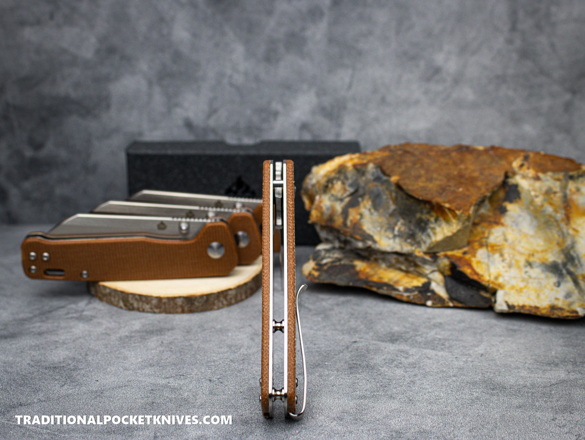 QSP Penguin Knife QS130-J Tan Micarta D2 Steel