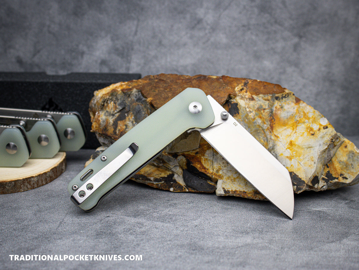 QSP Penguin Knife QS130-V Jade Green G10 D2 Steel