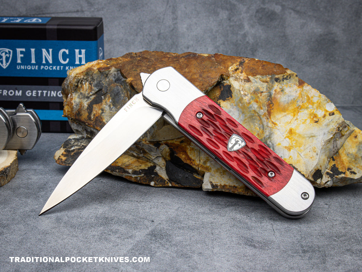 Finch RoadRunner Red Jigged Bone