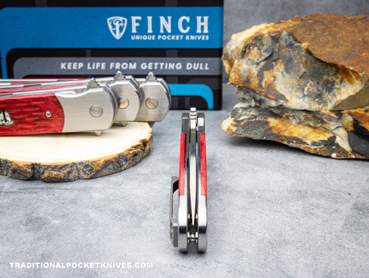 Finch RoadRunner Red Jigged Bone