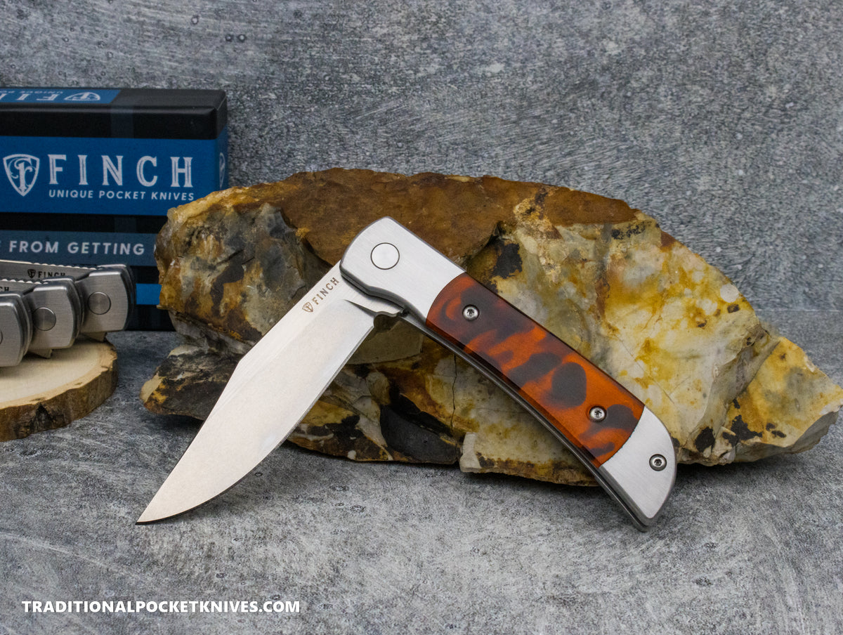 Finch Frog Leg Tortoise Resin