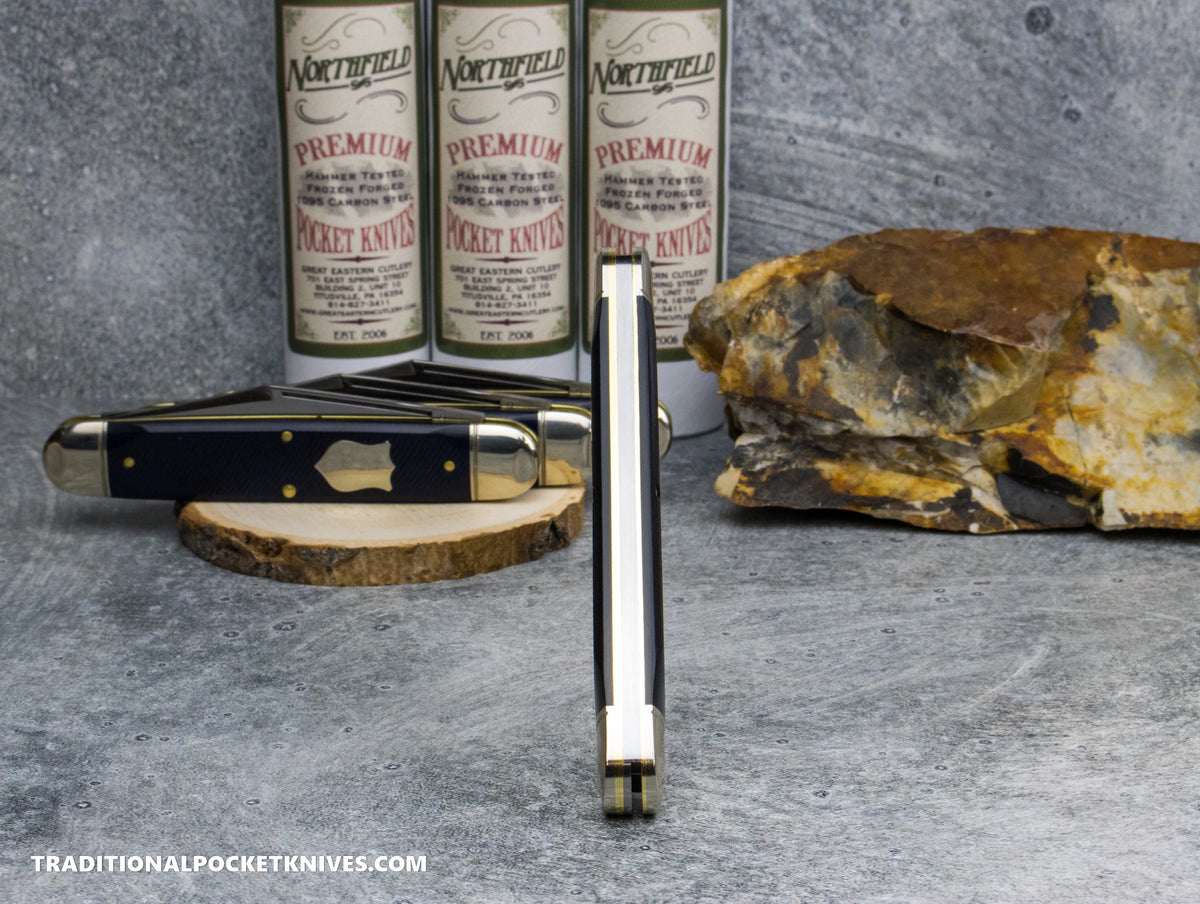 Great Eastern Cutlery #981226 Northfield UNXLD Texas Stogie Blue Sawcut Richlite *Satin*