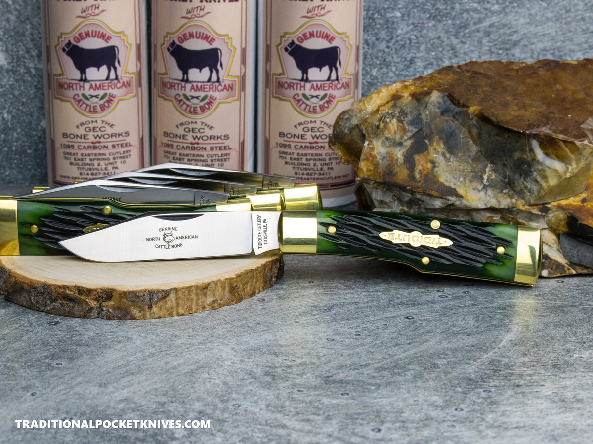 Great Eastern Cutlery #441126 Tidioute Cutlery Buffalo Jack Deep Woods Green Jigged Bone
