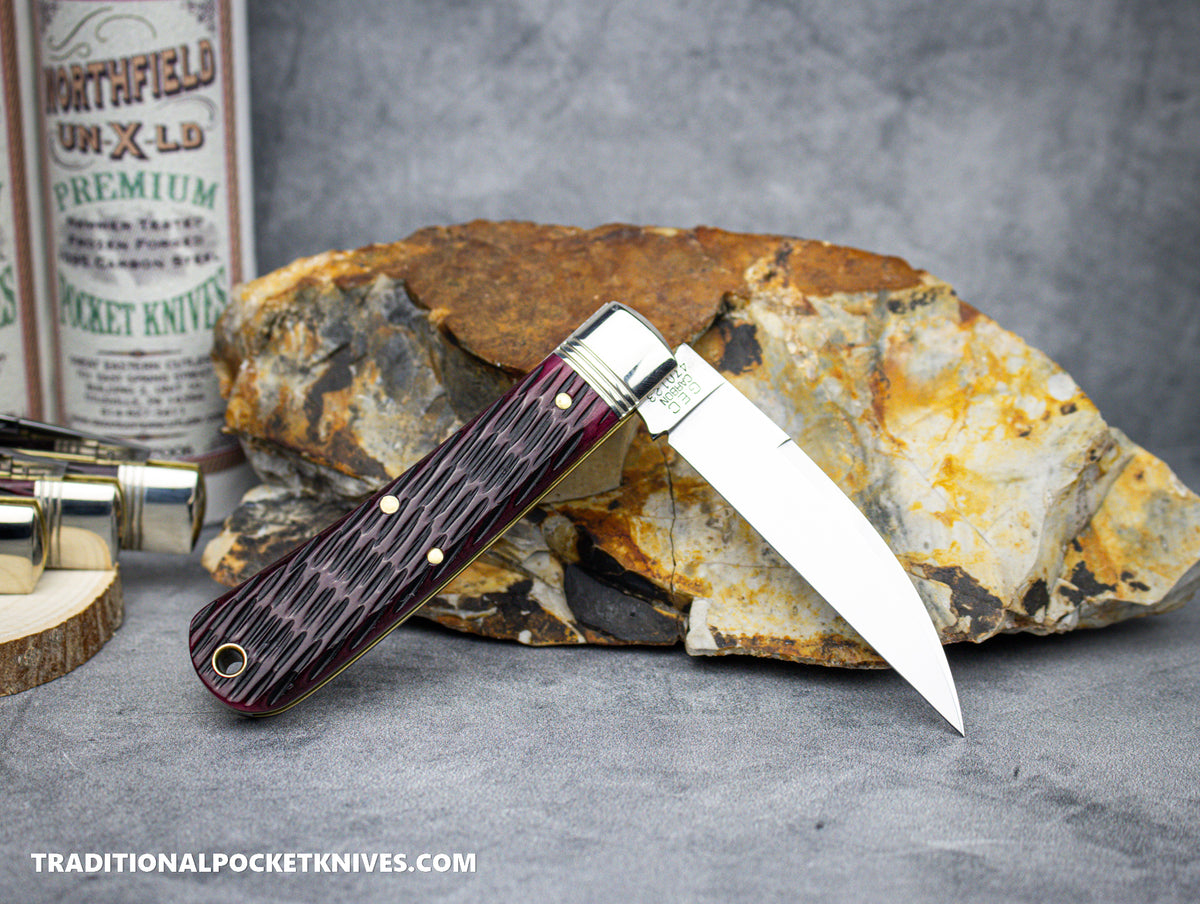 Great Eastern Cutlery #470123 Northfield UNXLD Black Plum Jigged Bone