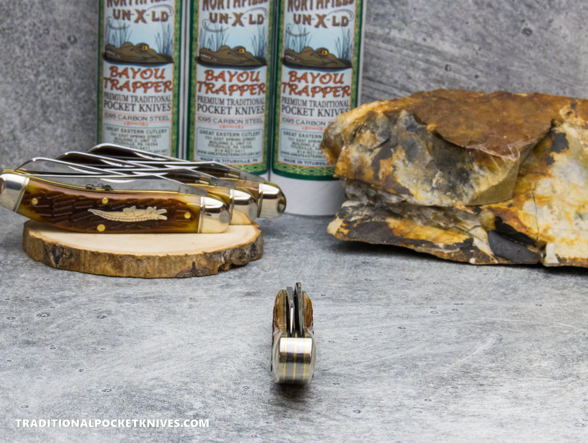 Great Eastern Cutlery #888225 Northfield UNXLD Bayou Trapper Antique Autumn Jigged Bone