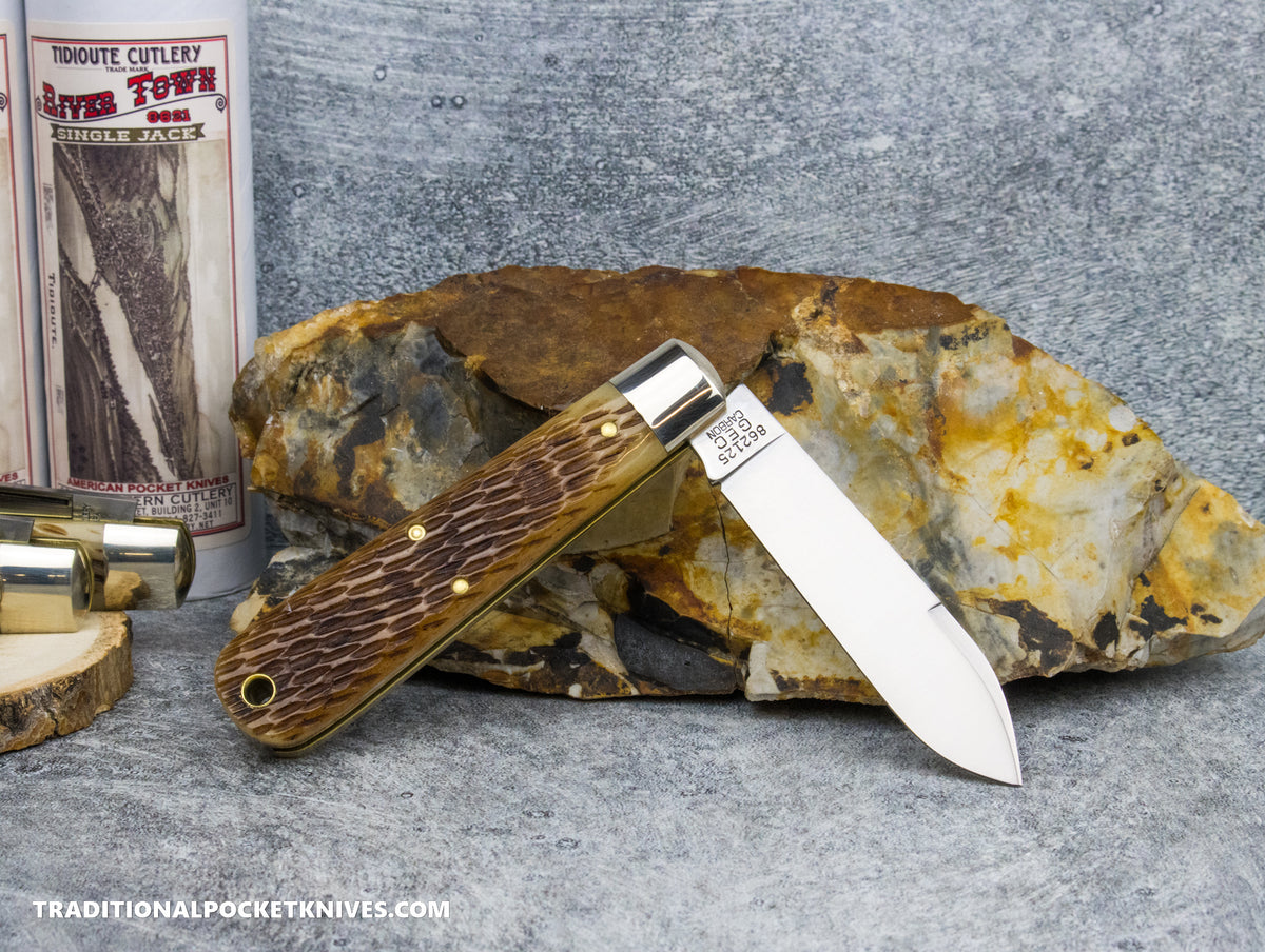 Great Eastern Cutlery #862125 Tidioute Cutlery River Town Single Jack Antique Amber Jigged Bone