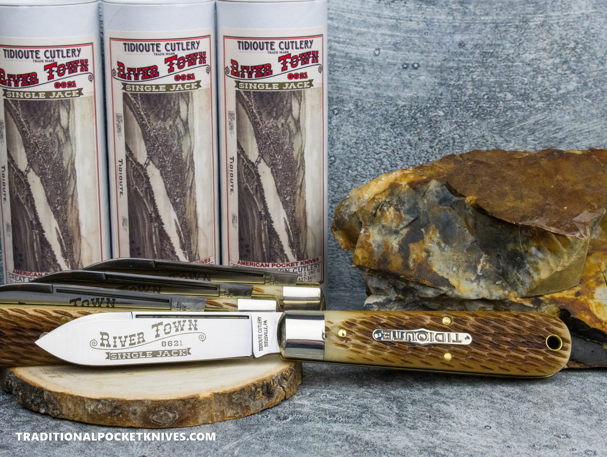 Great Eastern Cutlery #862125 Tidioute Cutlery River Town Single Jack Antique Amber Jigged Bone