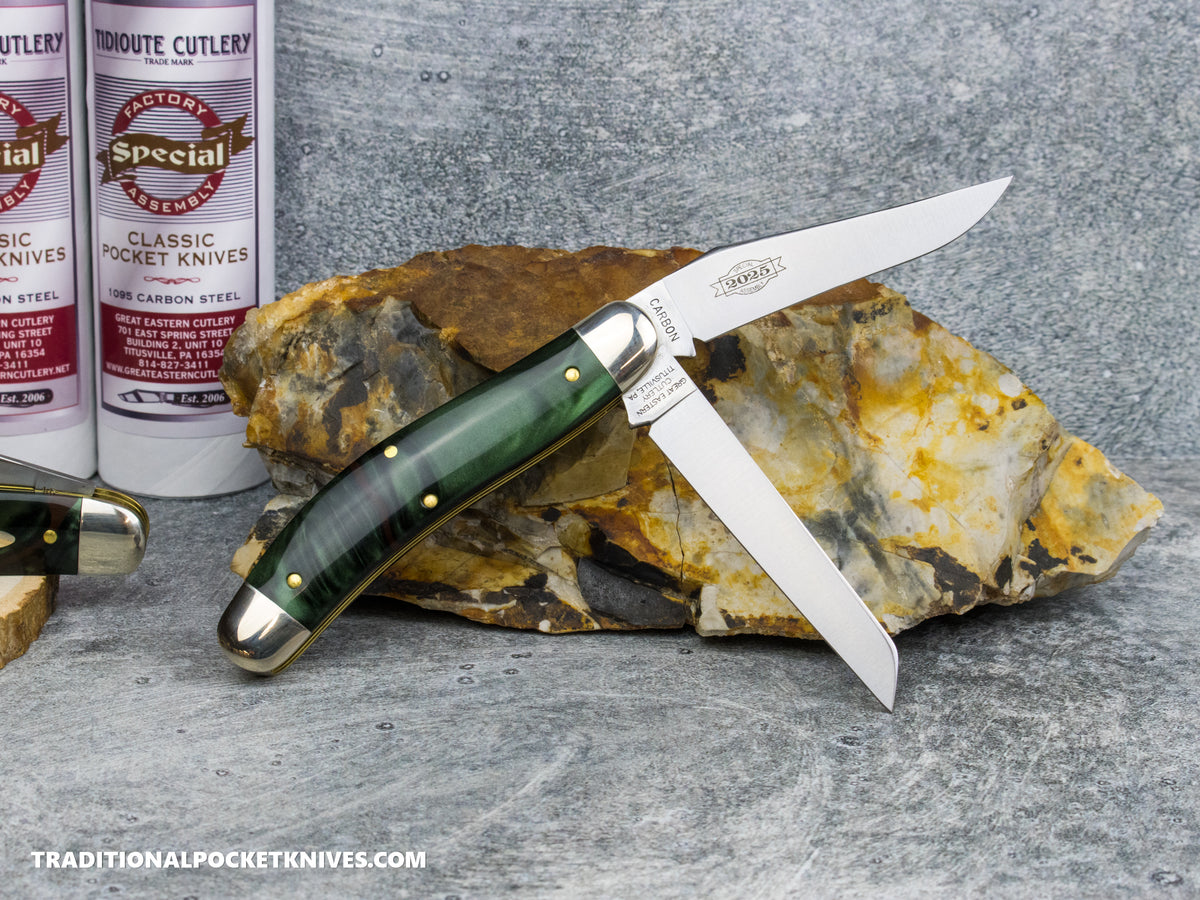Great Eastern Cutlery #888225 Tidioute Cutlery Bayou Trapper Hummingbird Acrylic - Special Factory Assembly