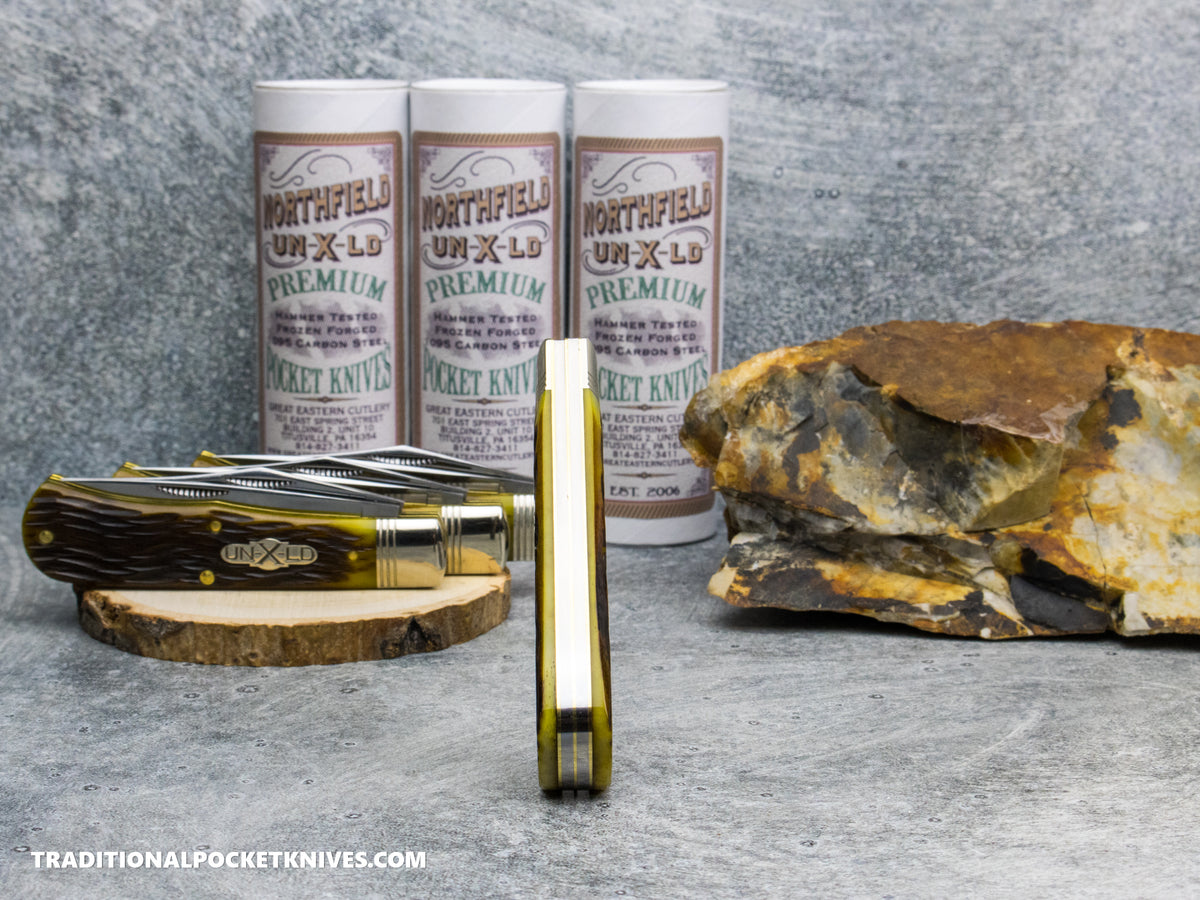 Great Eastern Cutlery #728226 Northfield UNXLD French Creek Trapper Antique Yellow Jigged Bone