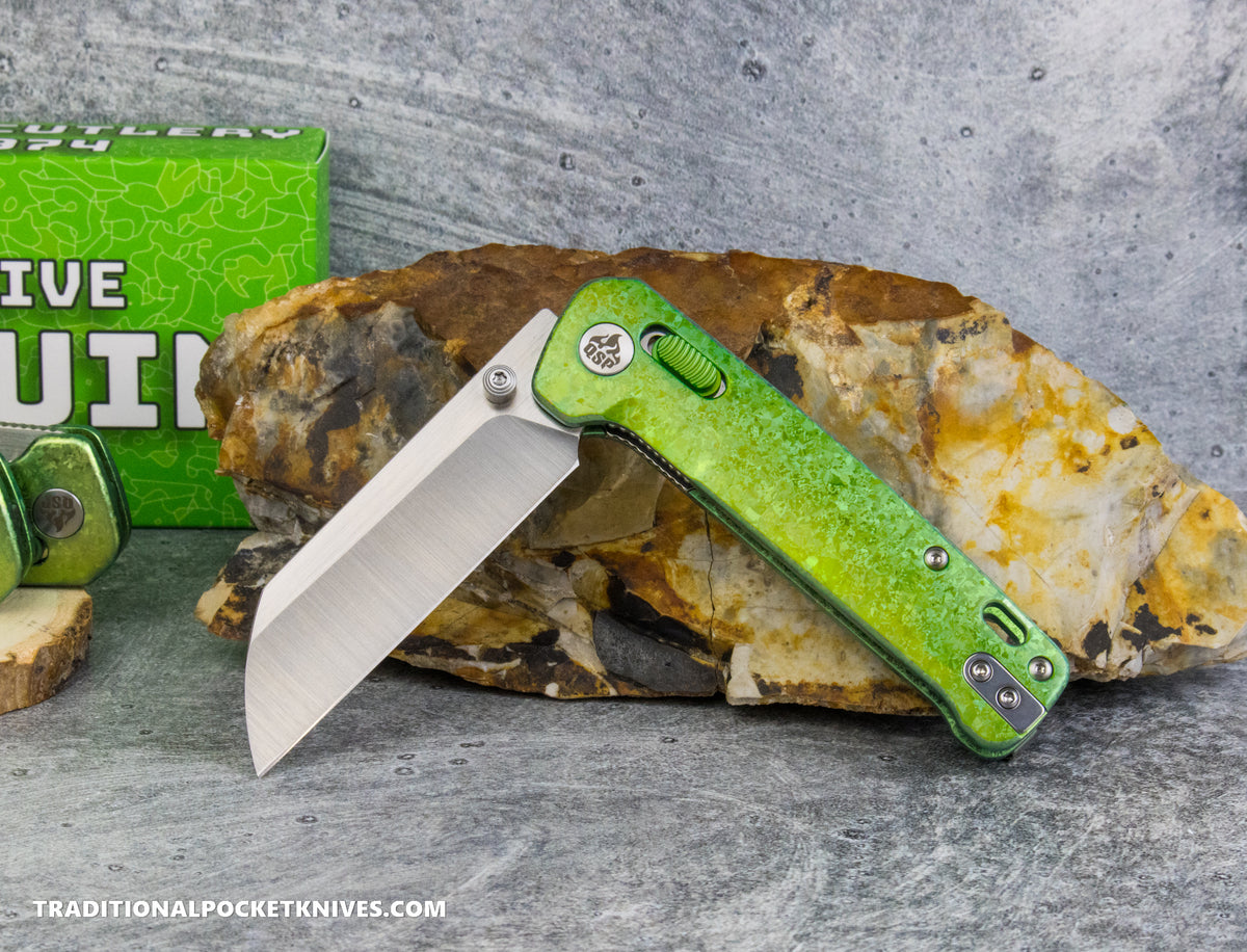 QSP Exclusive Penguin Glyde Lock Knife Green Crystalized Titanium 154CM