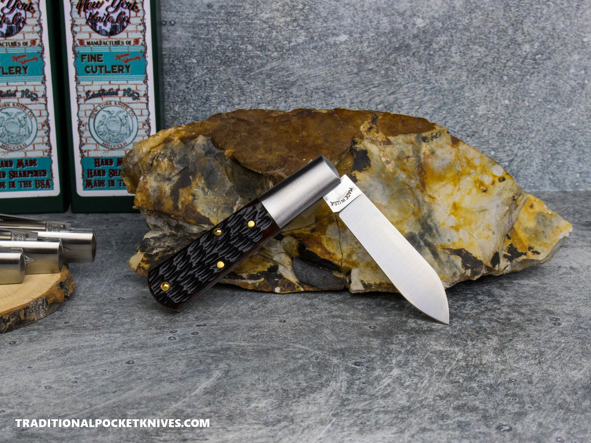 Cooper Cutlery New York Knife Co. Barlow Red Jigged Bone (M 1506 RJB)