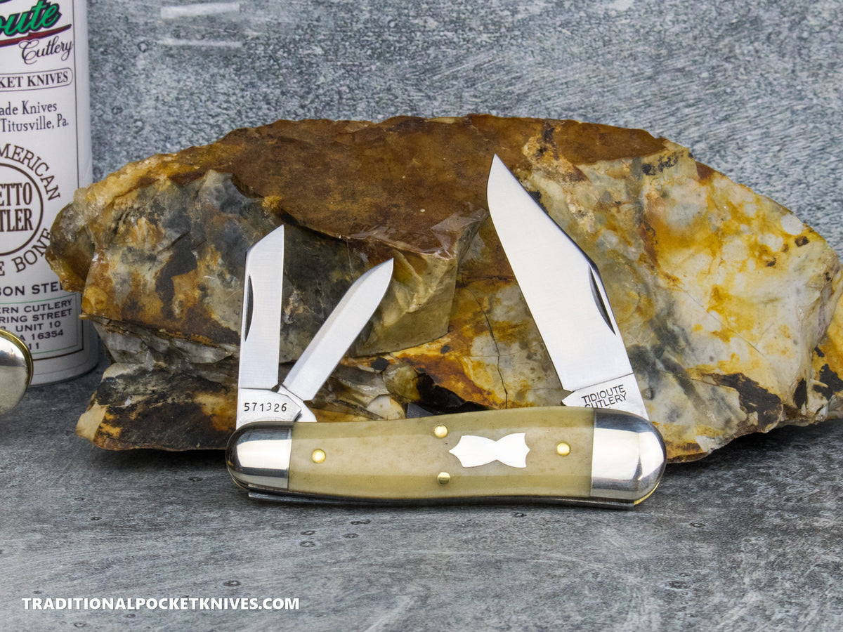 Great Eastern Cutlery #571326 Tidioute Cutlery Geppetto Whittler Sandstone Smooth Bone
