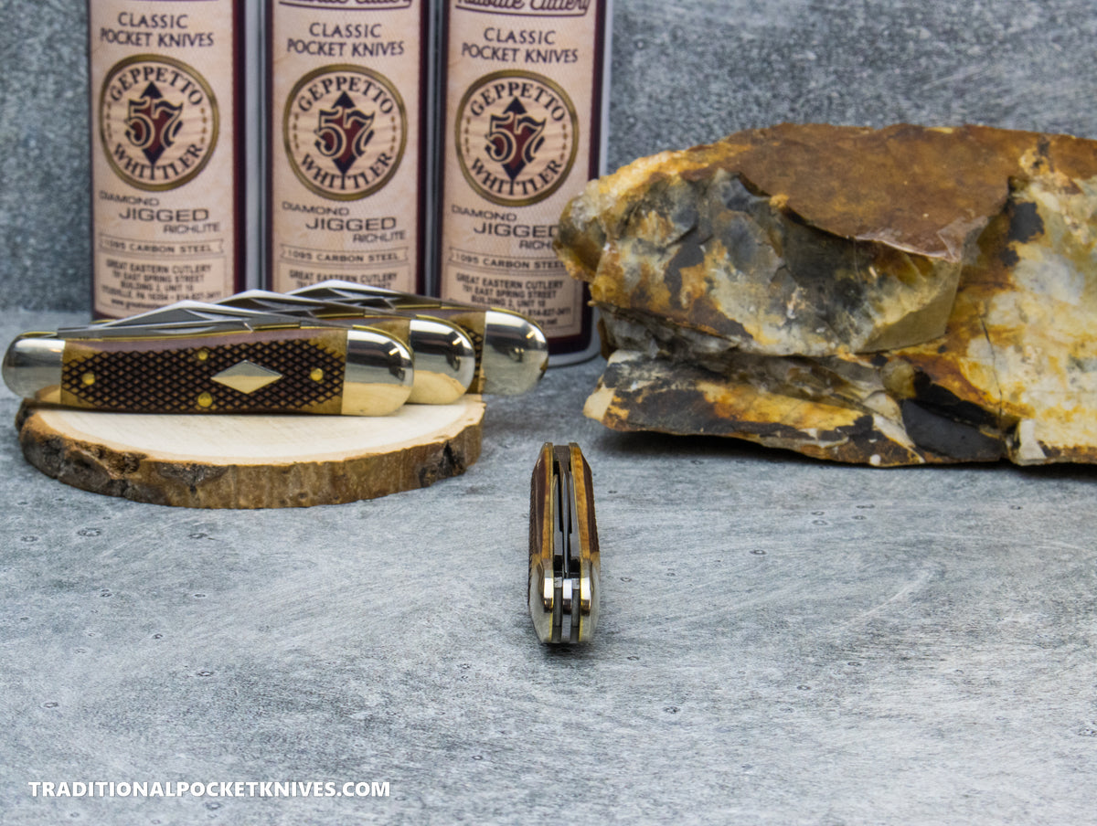Great Eastern Cutlery #571326 Tidioute Cutlery Geppetto Whittler Chocolate Checkered Richlite