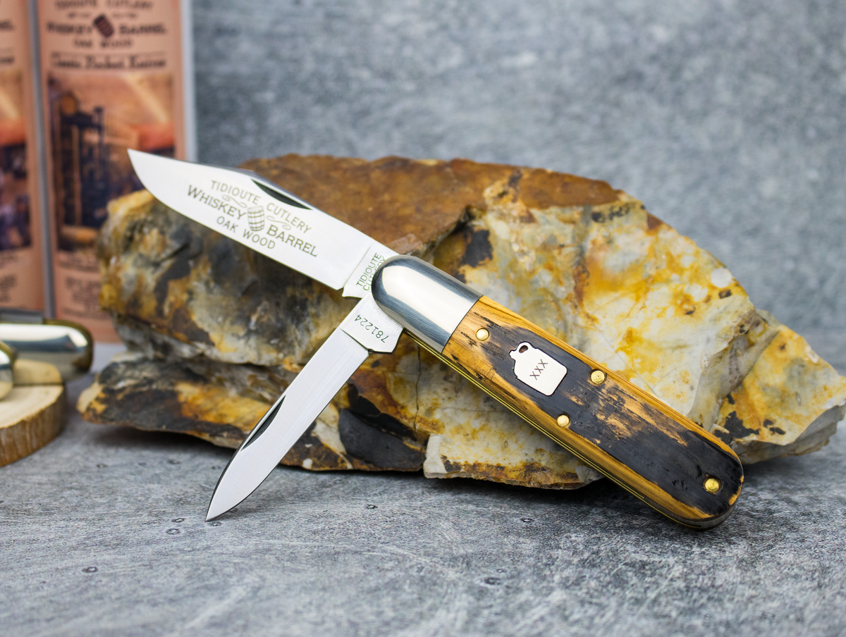 Great Eastern Cutlery #781224 Tidioute Cutlery Bullet End Barlow Distressed Barrel Oak