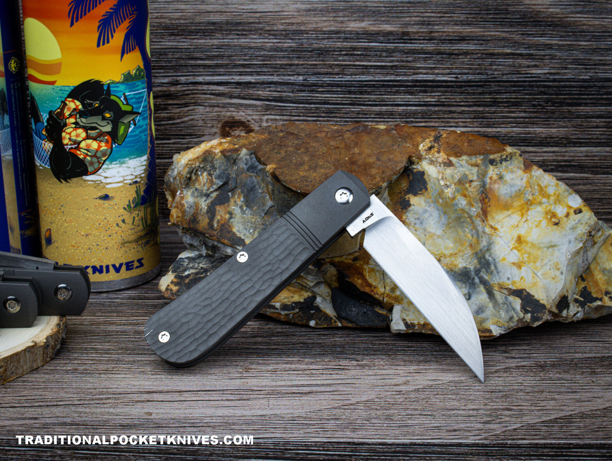 Jack Wolf Knives Laid Back Jack Jigged Titanium