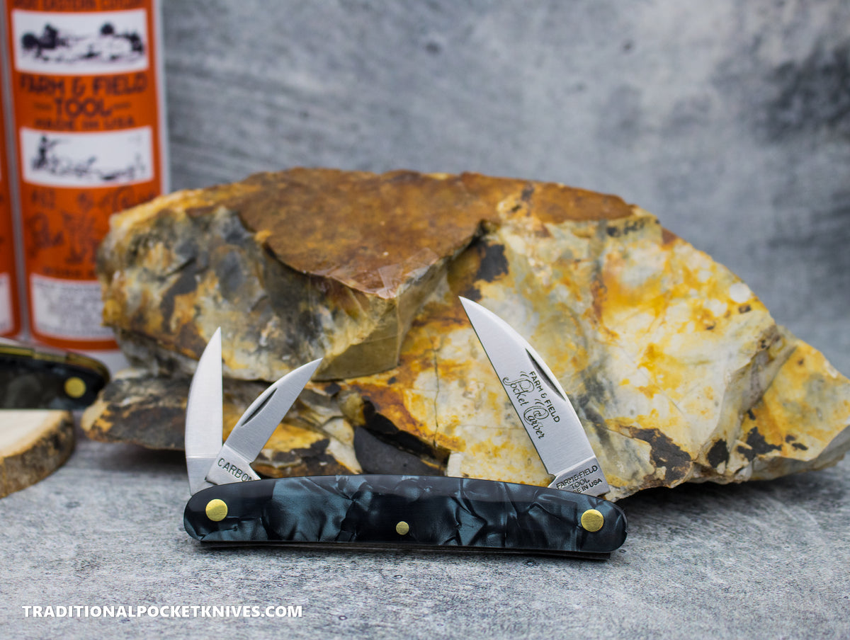 Great Eastern Cutlery #620324 Farm&amp;Field Pocket Carver Black Crackle Acrylic Black Liner - Special Factory Assembly