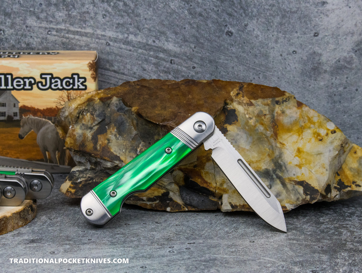 Kentucky Holler Jack: Kirinite Green Pearl Acrylic - Spearpoint 154CM