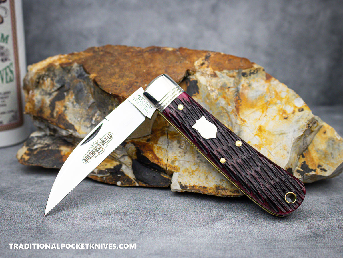 Great Eastern Cutlery #470123 Northfield UNXLD Black Plum Jigged Bone