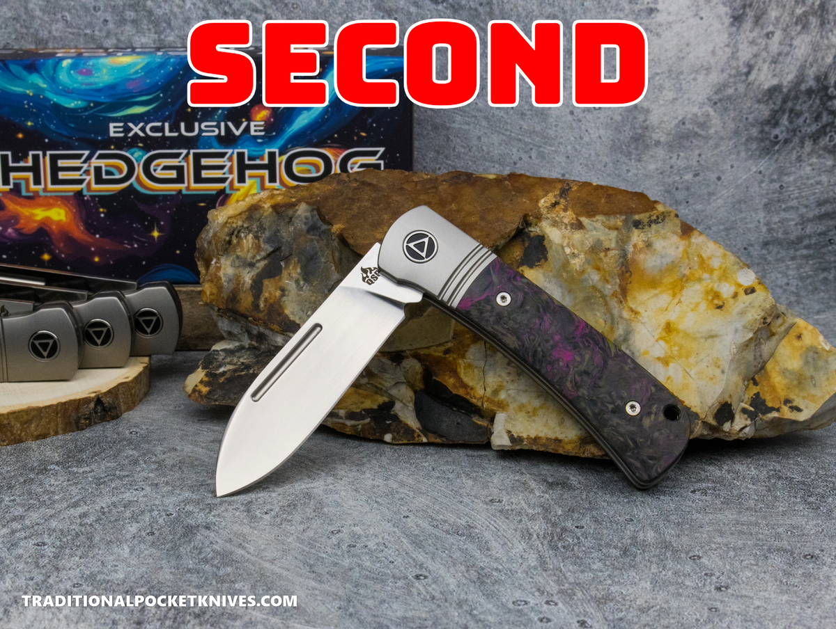 COSMETIC SECONDS: QSP Exclusive Hedgehog Knife QS142SP: Fat Carbon Dark Matter Purple S90V Spearpoint