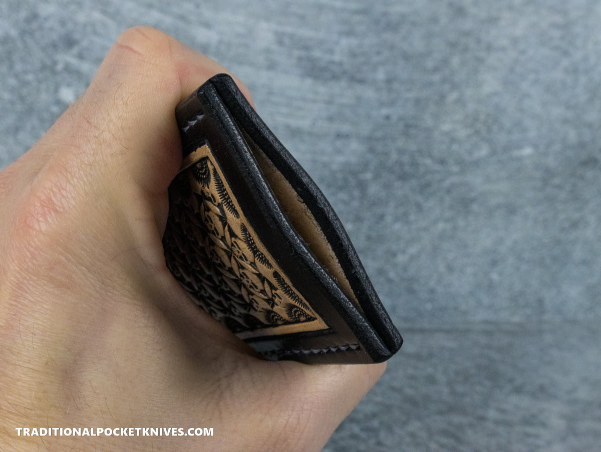 Sage Grouse Leather: Leather Knife Slip Extra Small &quot;Skulls Black/Natural&quot;