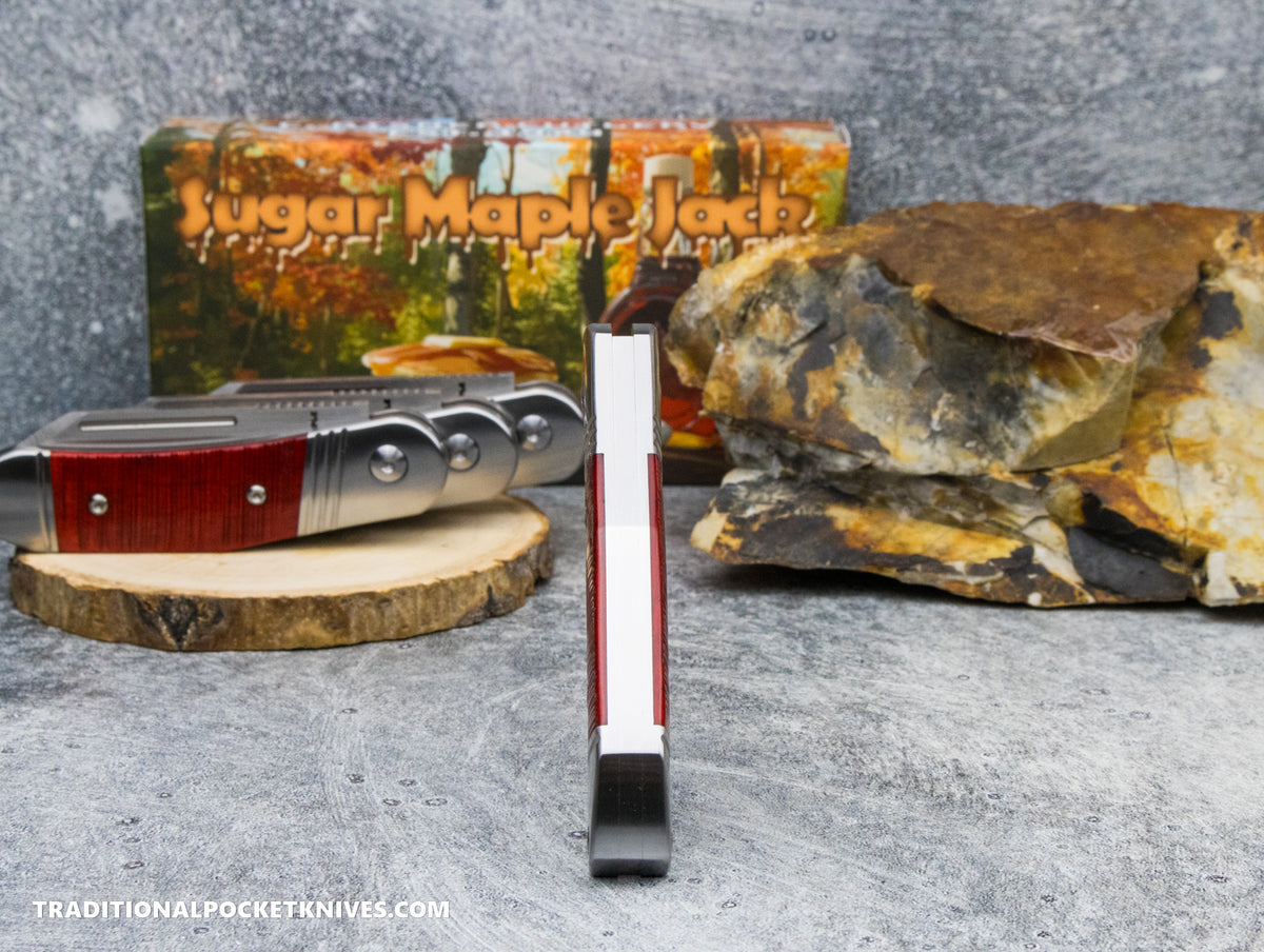 Sugar Maple Jack: Red Sawcut Bone - Modified Sheepsfoot 154CM