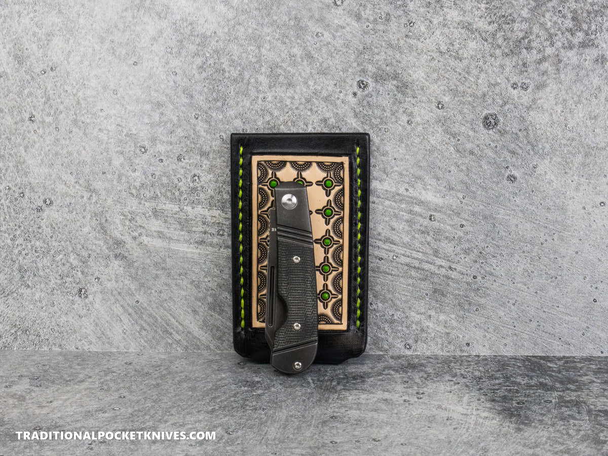 Sage Grouse Leather: Leather Knife Slip Small "Black / Natural, Green Crosshairs"