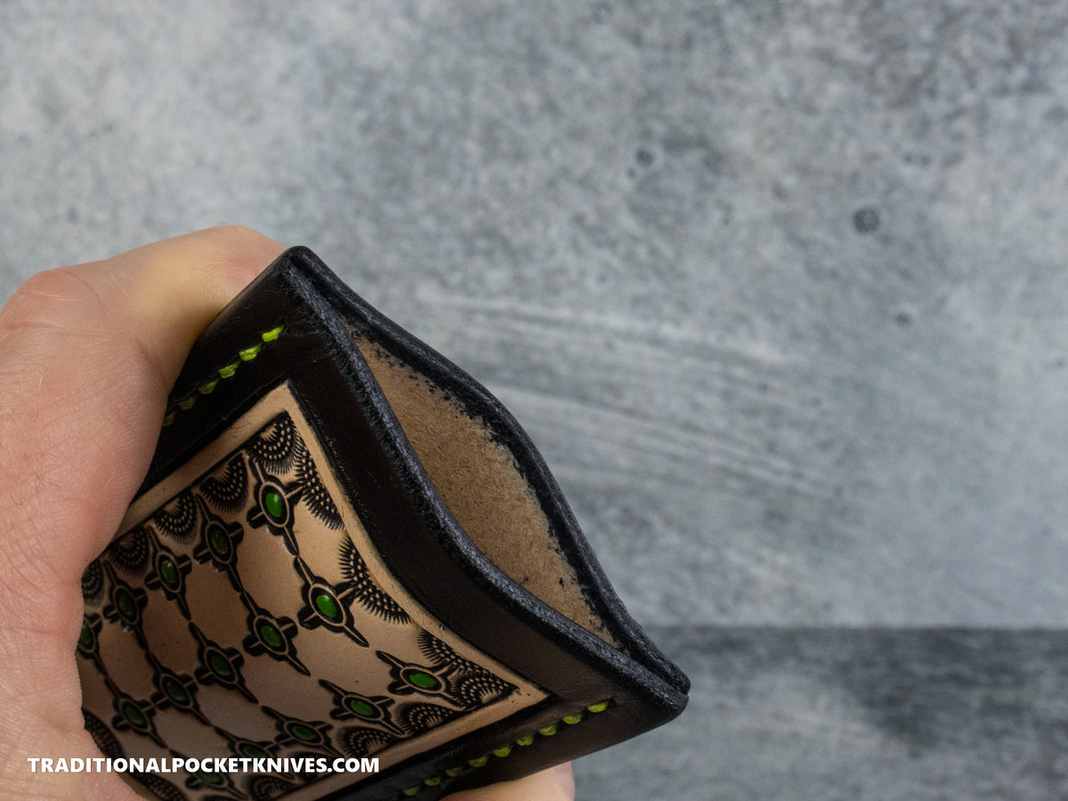 Sage Grouse Leather: Leather Knife Slip Small "Black / Natural, Green Crosshairs"