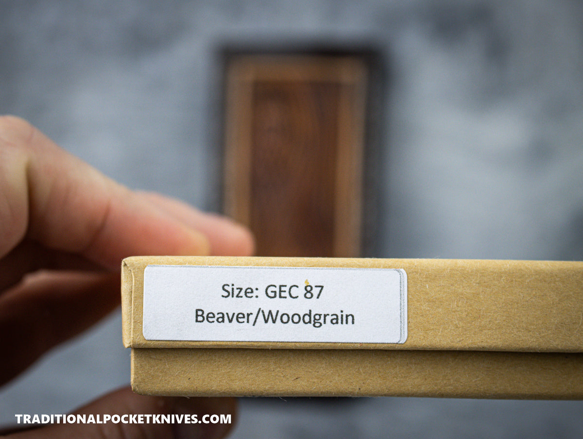 Sage Grouse Leather: Leather Knife GEC #87 &quot;Beaver/Woodgrain&quot;