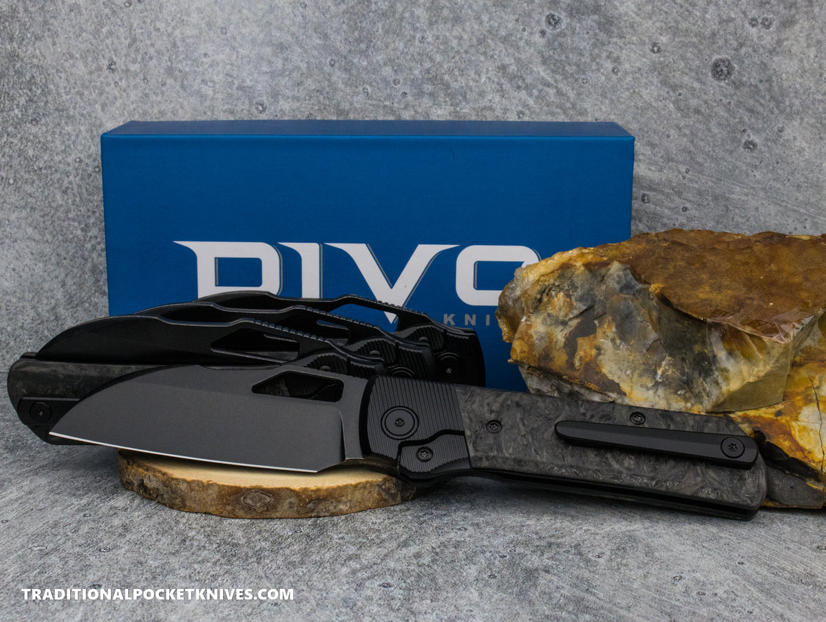 Divo Knives Stout V2: Lefty - Fat Carbon Dark Matter Glow / Black Stonewash