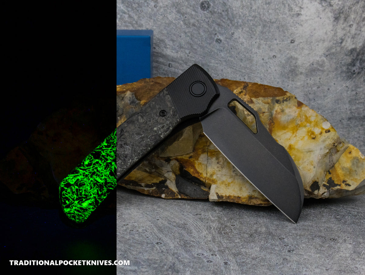 Divo Knives Stout V2: Lefty - Fat Carbon Dark Matter Glow / Black Stonewash