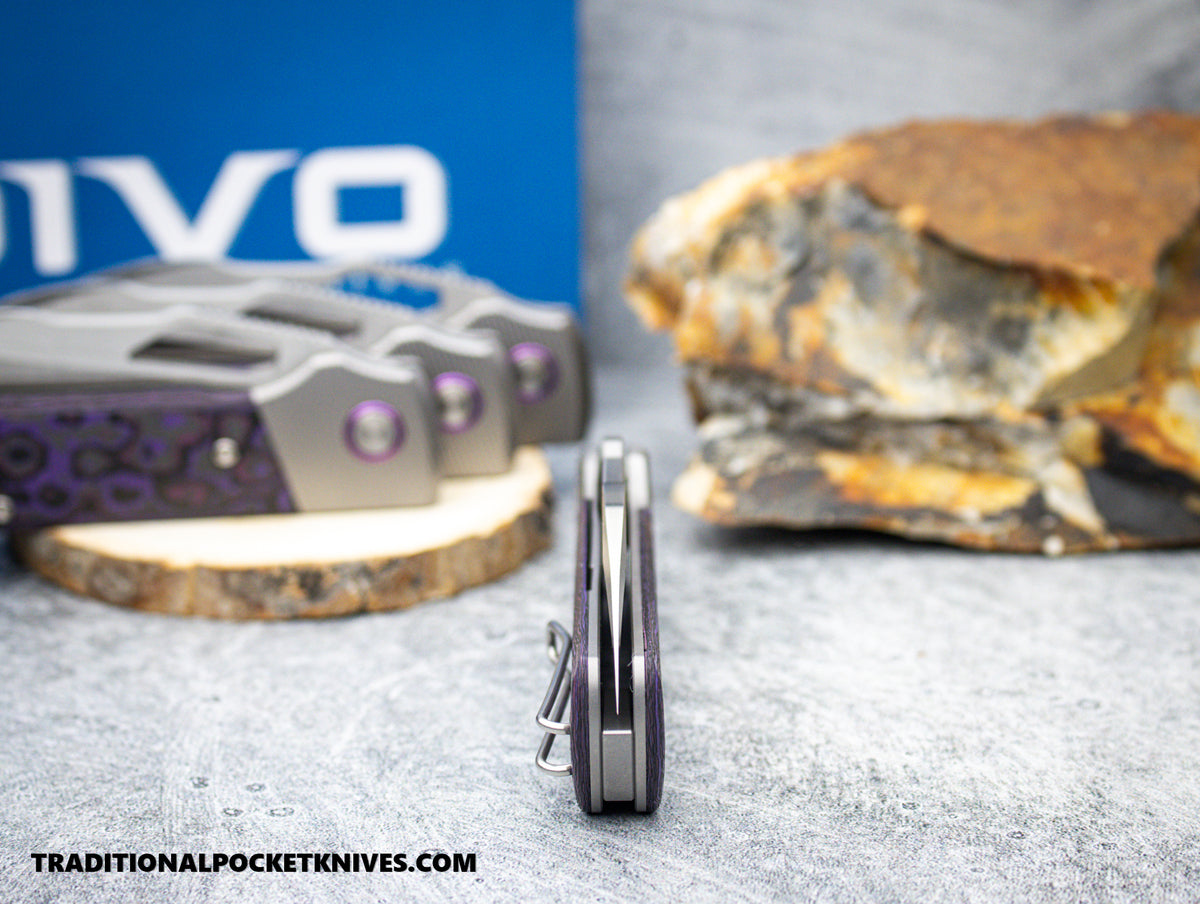 Divo Knives Stout V2: Righty - Fat Carbon Purple Haze / Belt Satin