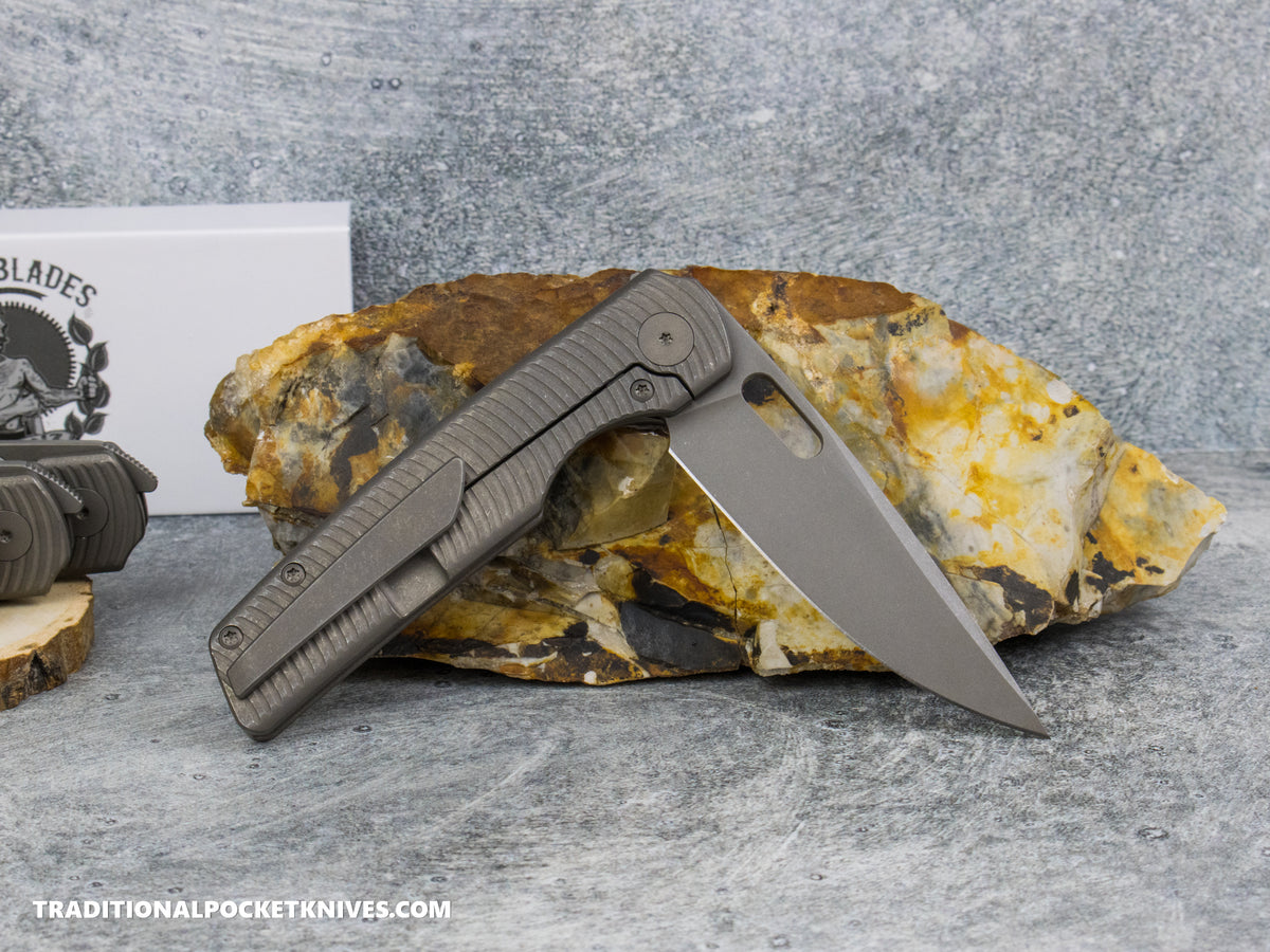 BergBlades Sweeney V2 - Dark Stonewashed Swirl Textured Titanium - No Thumbstuds Magnacut Dark Stonewashed