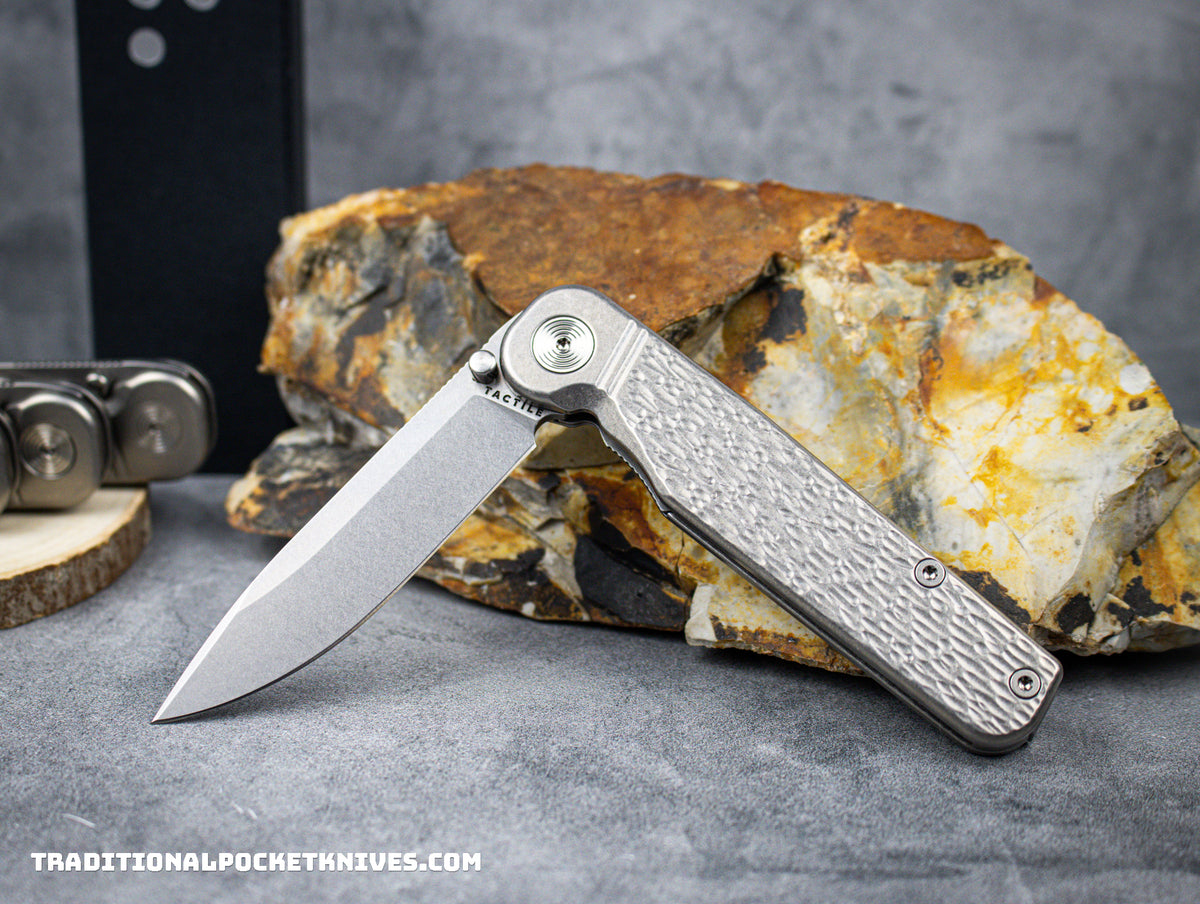 Tactile Knife Co. Exclusive Rockwall Thumbstud Gray Jigged Titanium Magnacut