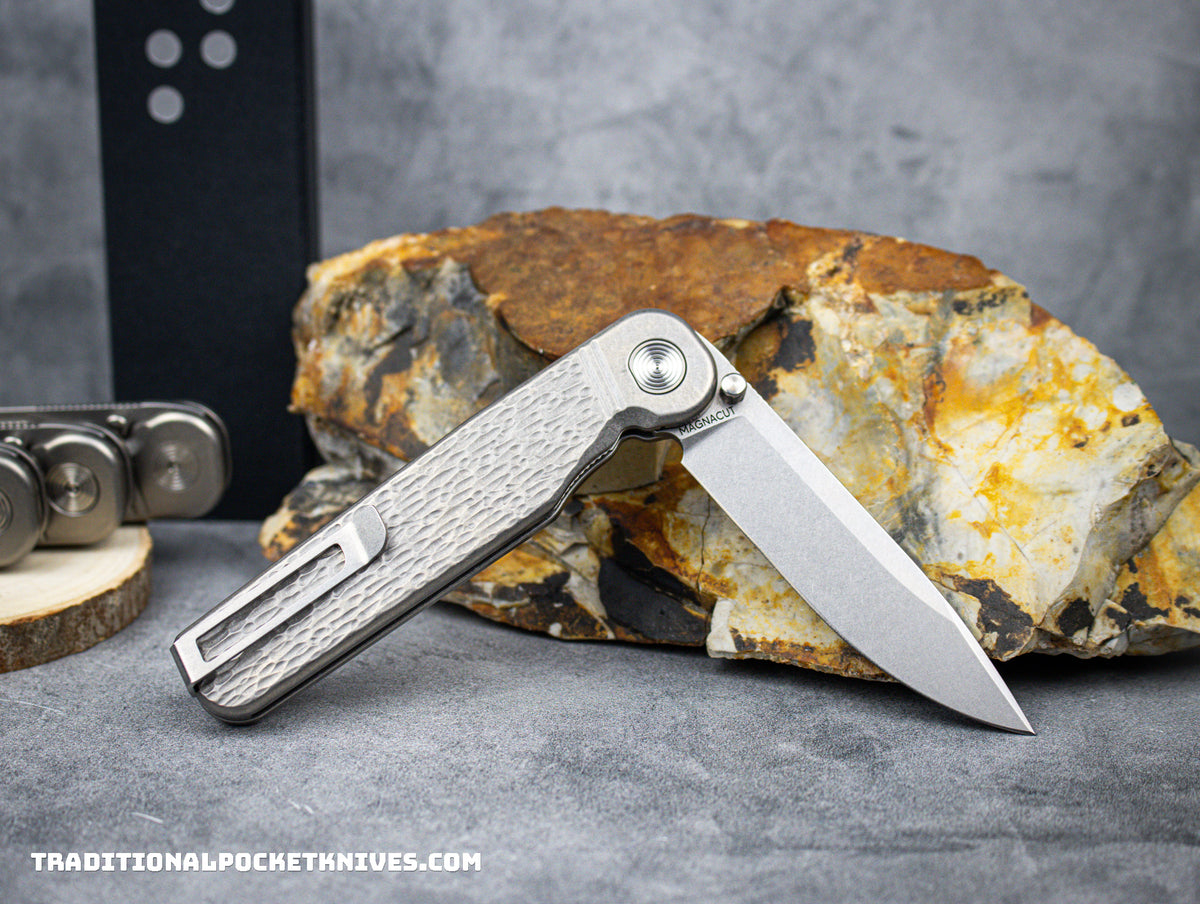 Tactile Knife Co. Exclusive Rockwall Thumbstud Gray Jigged Titanium Magnacut