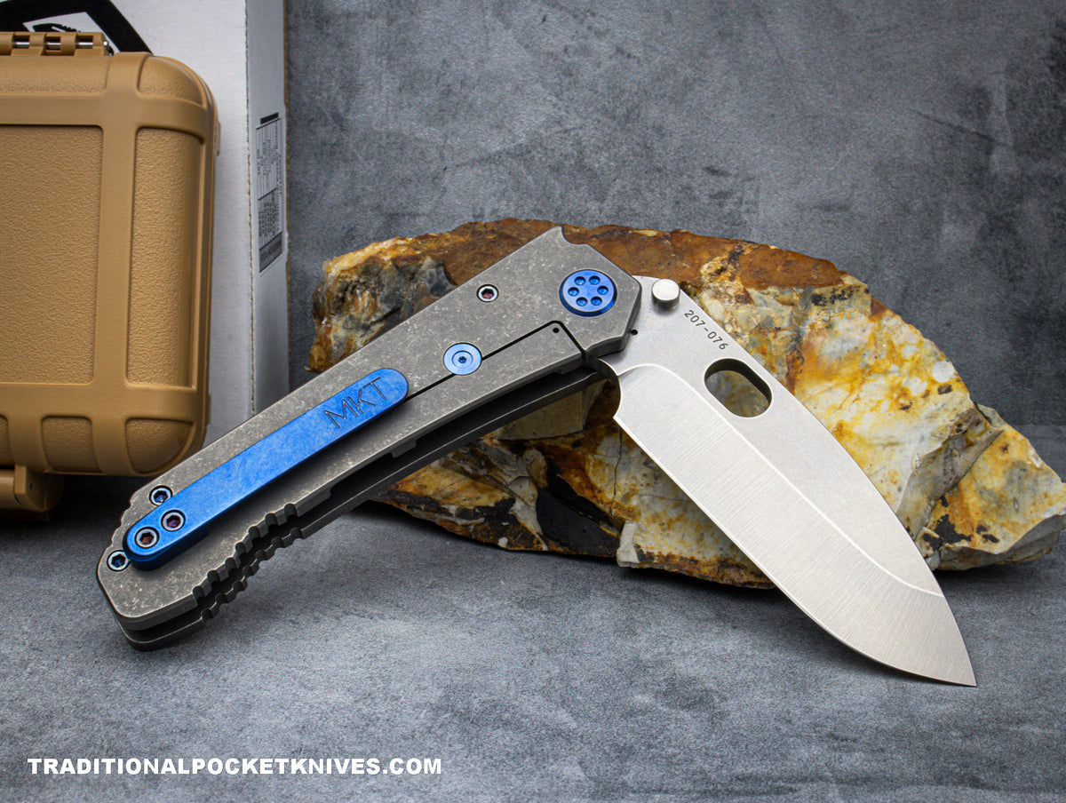 Medford Knives 187 DP Tumbled Drop Point / D2 / Tumbled &quot;2nd Amendment&quot; Handle / Blue HW / Blue Clip