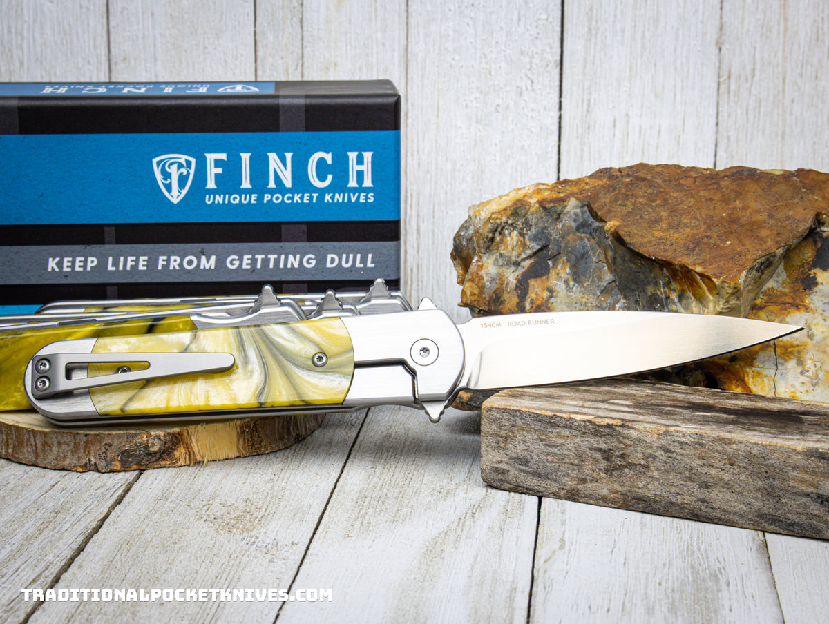 Finch RoadRunner Yellow&amp;Black Resin