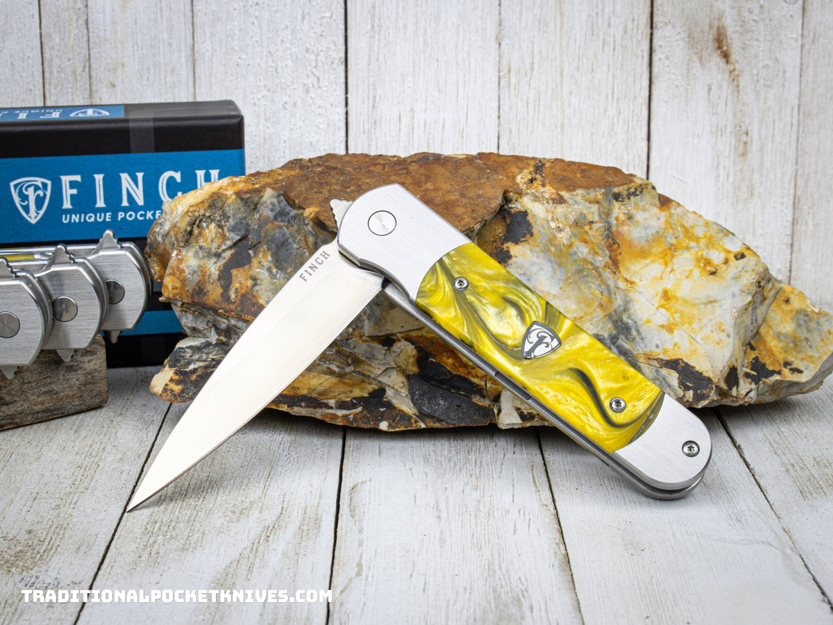 Finch RoadRunner Yellow&amp;Black Resin
