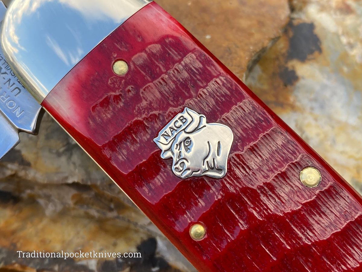 Great Eastern Cutlery #363122 Northfield UNXLD Toenail Clipper Blood Red Jigged Bone