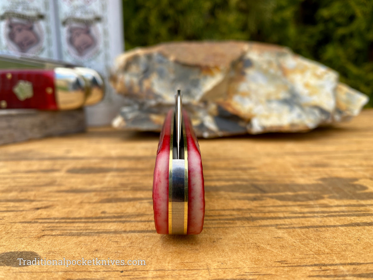 Great Eastern Cutlery #363122 Northfield UNXLD Toenail Clipper Blood Red Jigged Bone